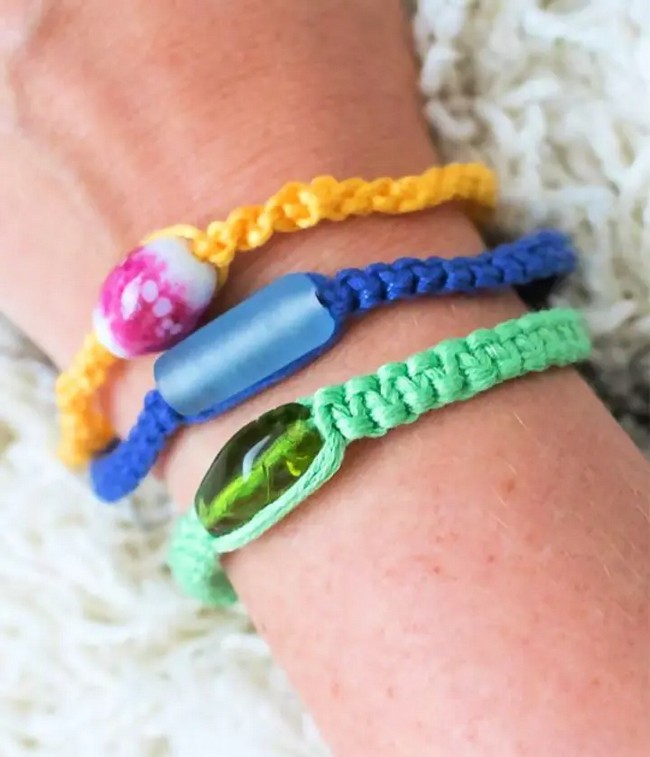Simple DIY Macrame Bracelets