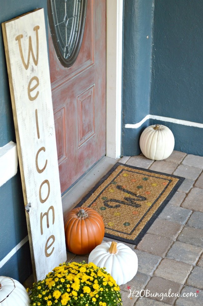  DIY Large Welcome Sign
