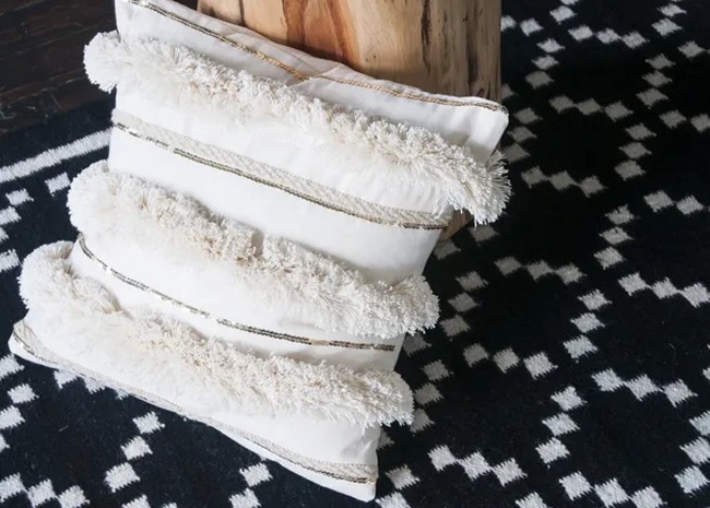  DIY Moroccan Wedding Blanket Pillow