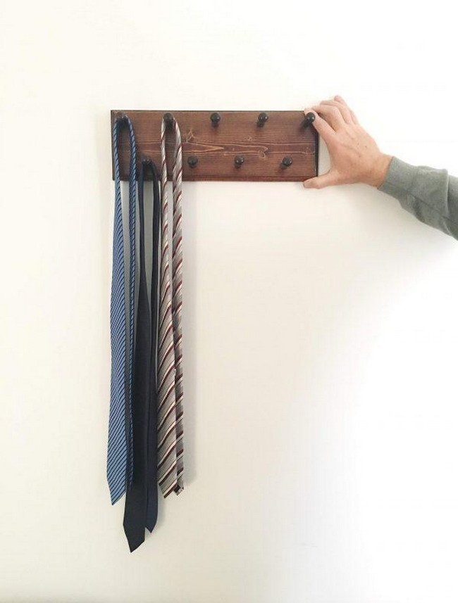 DIY Tie Rack And Hanger