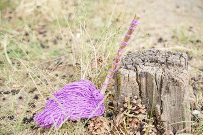 DIY Witch Broom For Decoration