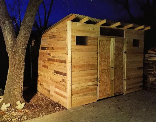 Free Pallet Shed Plan