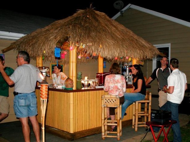 How To Build A Tiki Bar With Thatched Roof