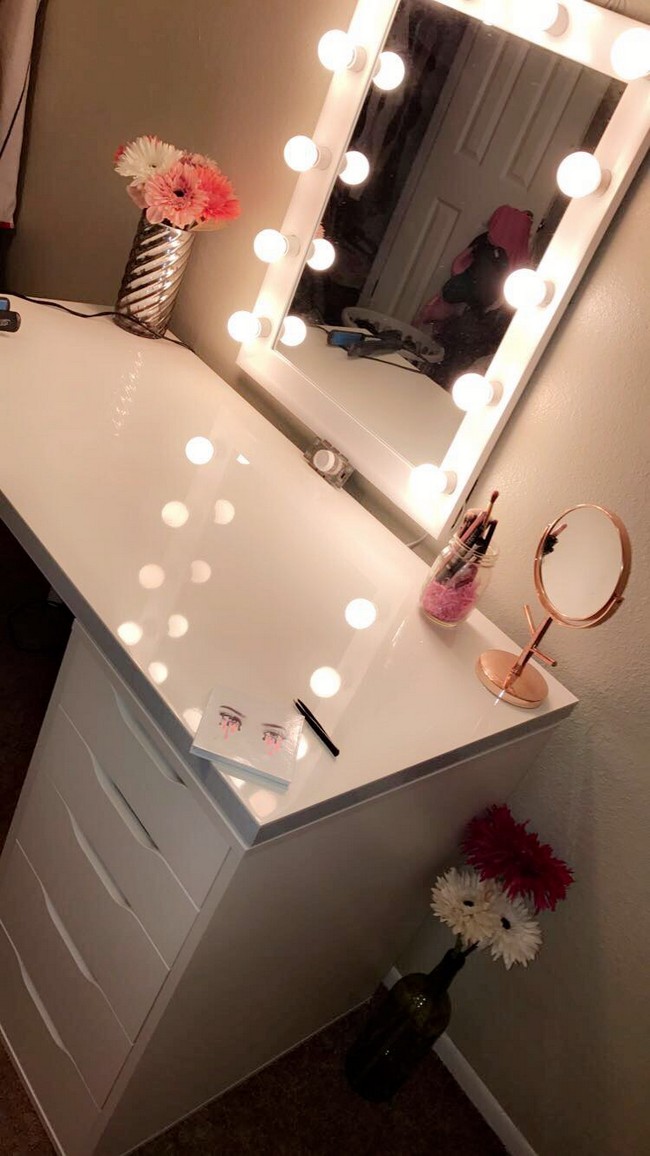 I made vanity mirror for my Girlfriend