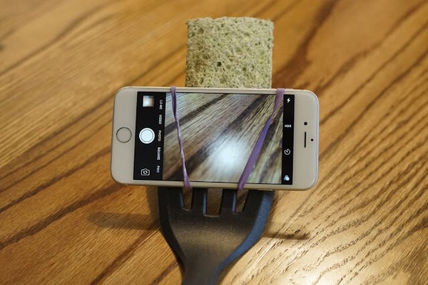 The Cyber Omelette DIY selfie stick