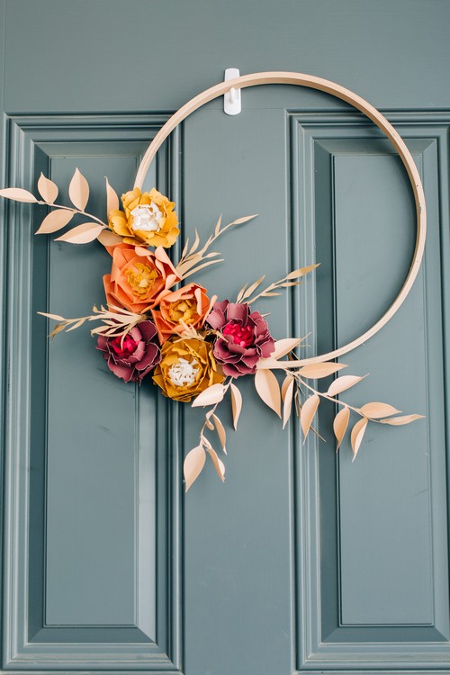 DIY paper flower embroidery hoop wreath