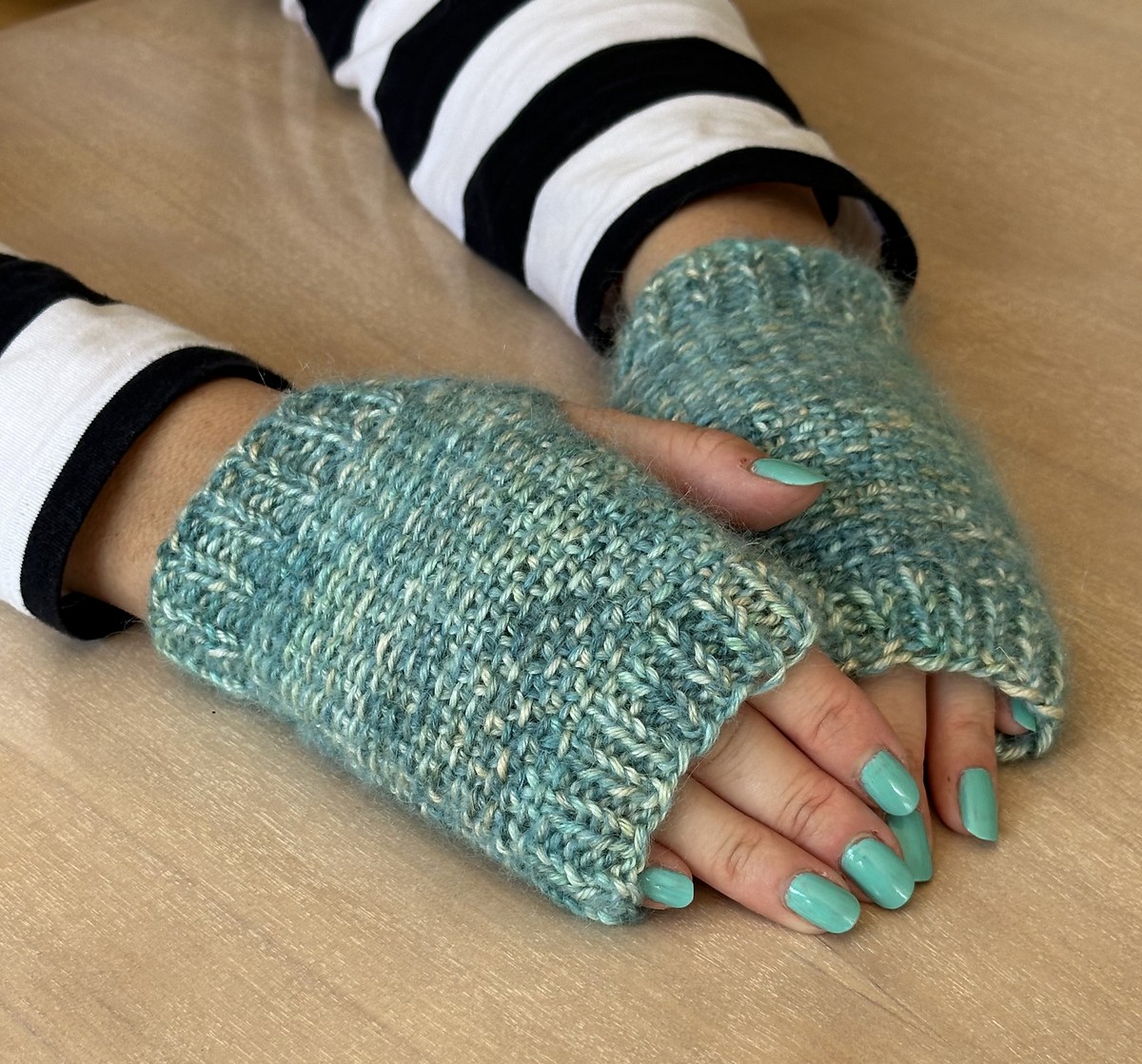 Knit Fingerless Gloves Patterns