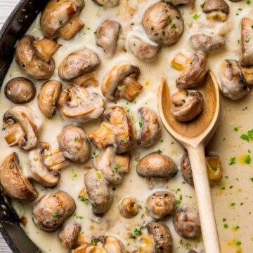 Creamy Garlic Parmesan Sauteed Mushrooms