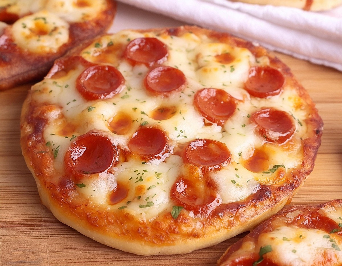 Air Fryer Pizza Bagels 1