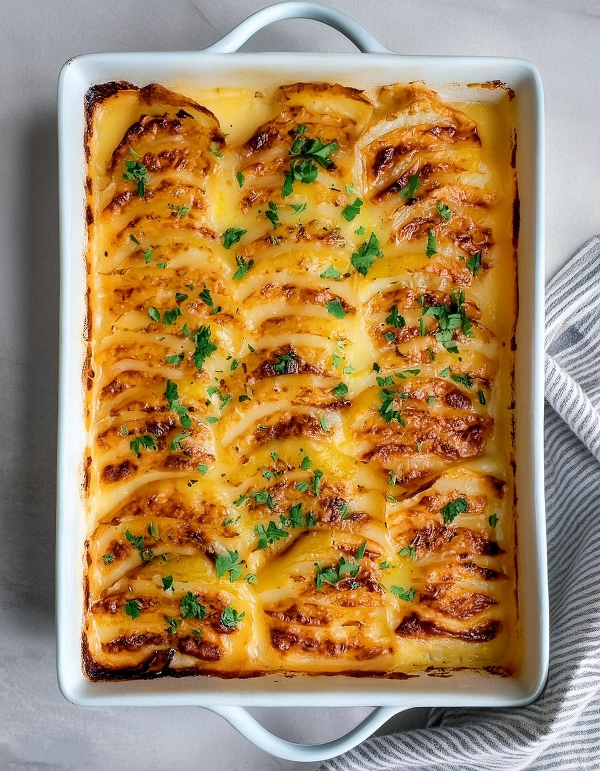 Dad’s Creamy & Cheesy Au Gratin Potatoes Recipe