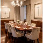 Elegant Wall Decor Ideas for Your Dining Space