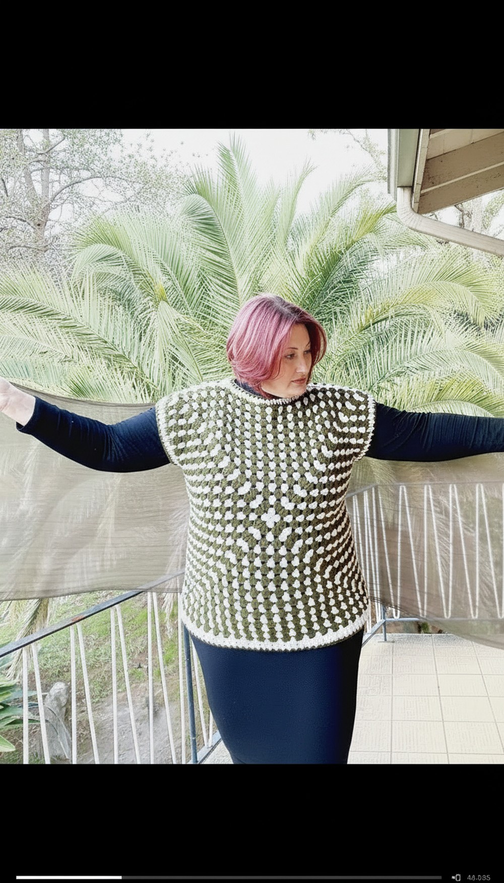 Retro Granny Square Vest Crochet Tutorial 2