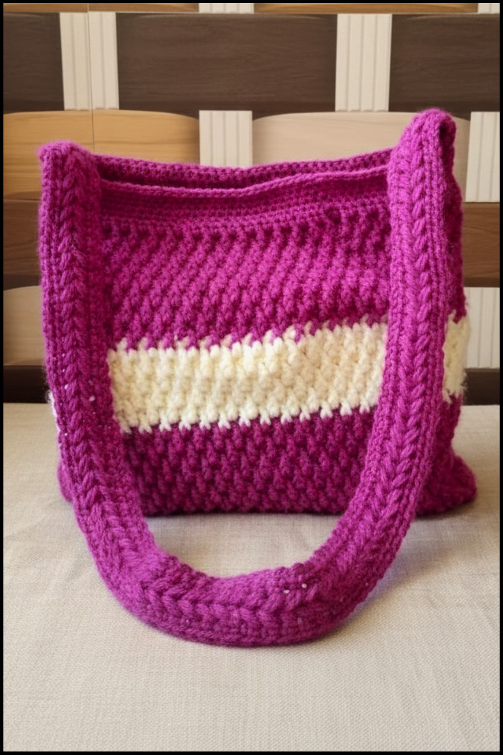 Beautiful Crochet Handbag Patttern 1