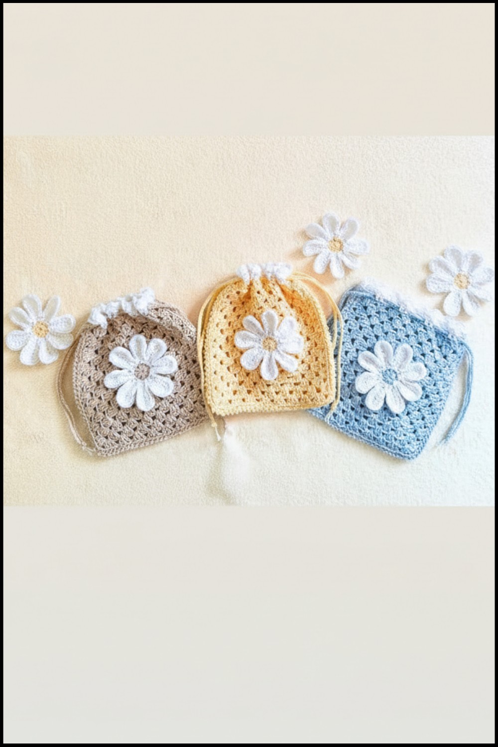 Crochet 3d Daisy Motif Mini Drawstring Pouch 2