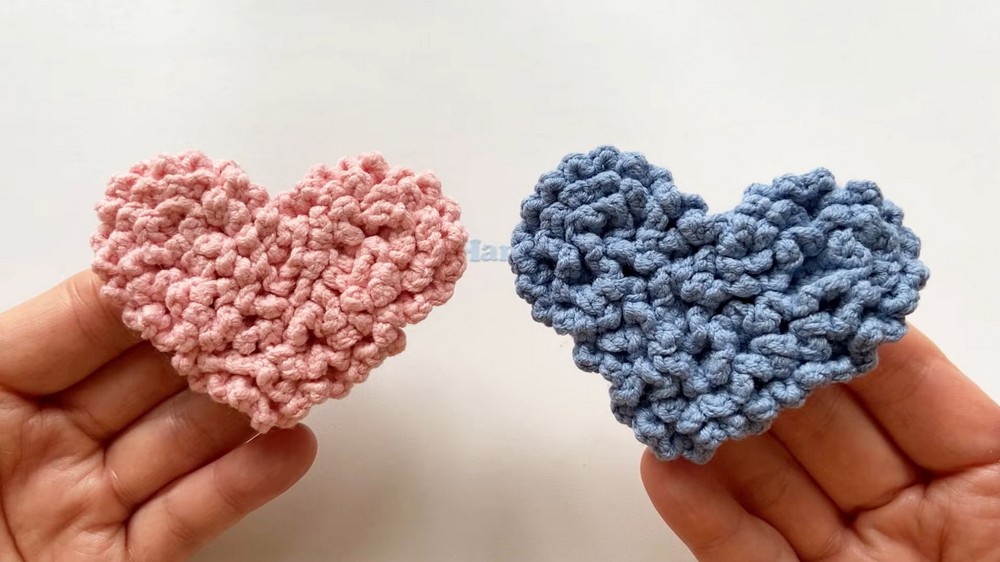 Crochet Heart Hairclip Pattern 1