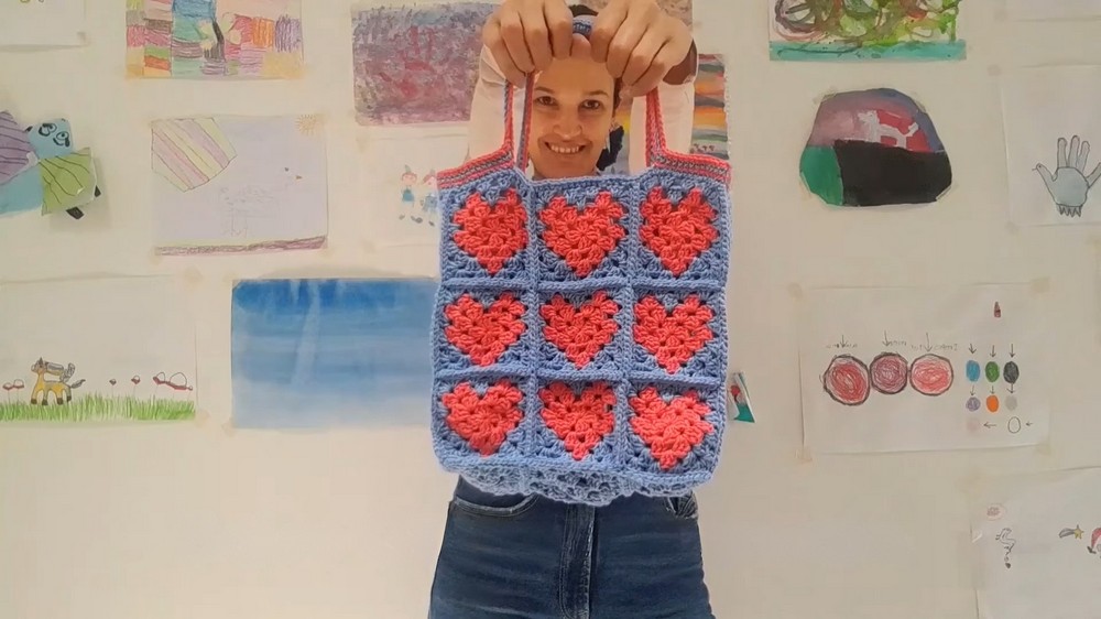 Crochet Granny Heart Bag Free Pattern