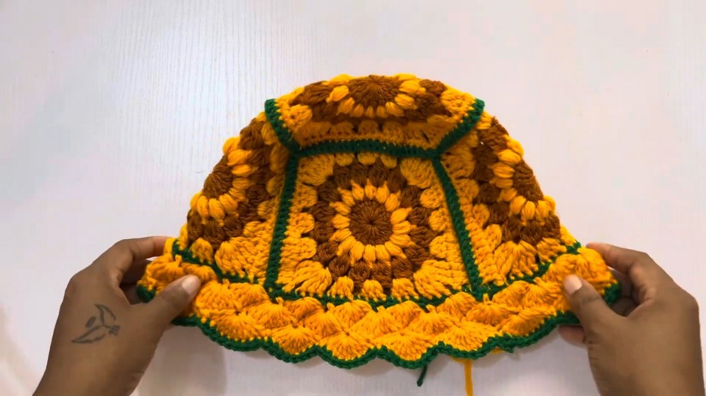 Free Crochet Sunflower Bucket Hat Pattern