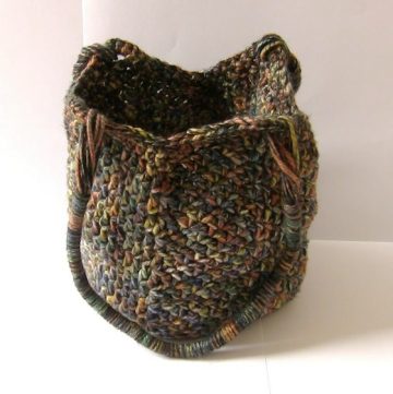 Ripple Yarn Bag Free Crochet Pattern for Unique Accessories