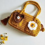 Crochet Beautiful Messenger Bag Pattern 1