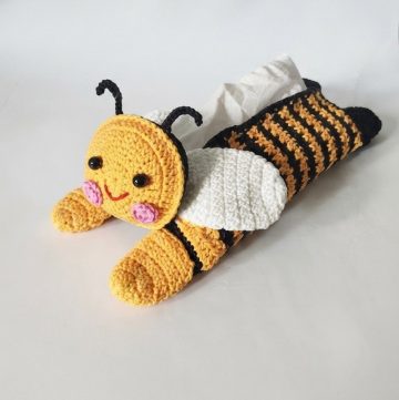 Crochet Bee Tissue Holder Pattern 2