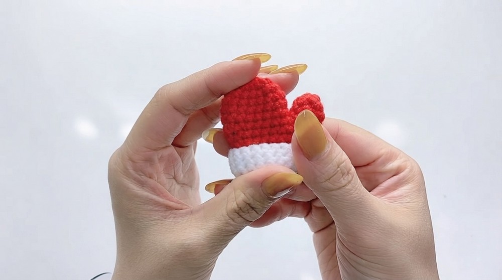 How To Crochet Gloves Noel