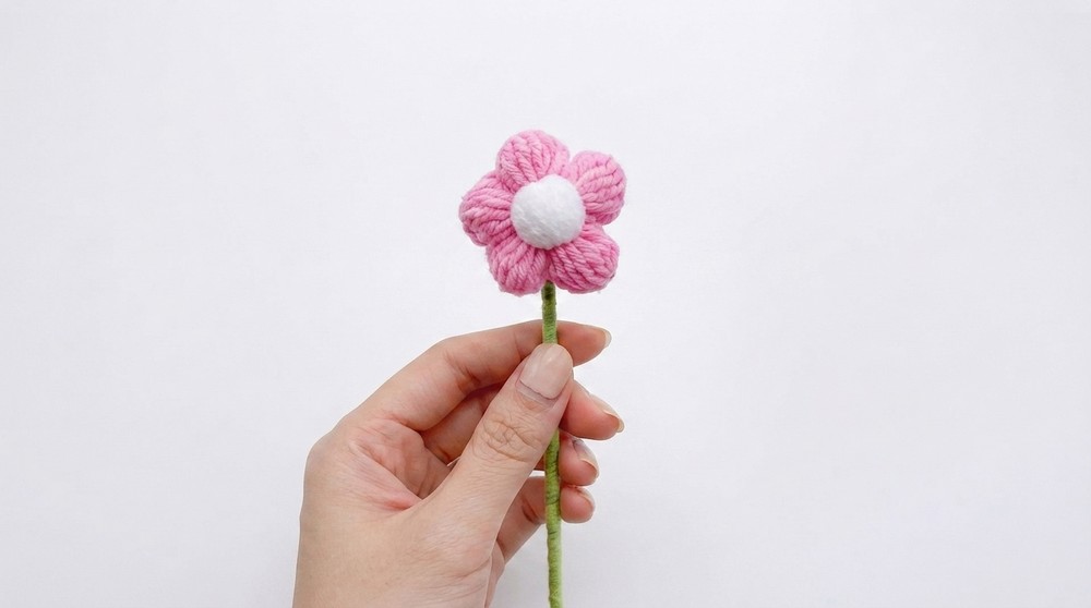 🌸 5 Petal Corn Flower Crochet