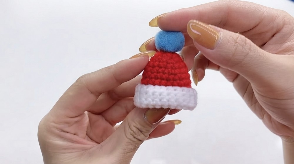 🎅 Merry Christmas Crochet Mini Santa Hat