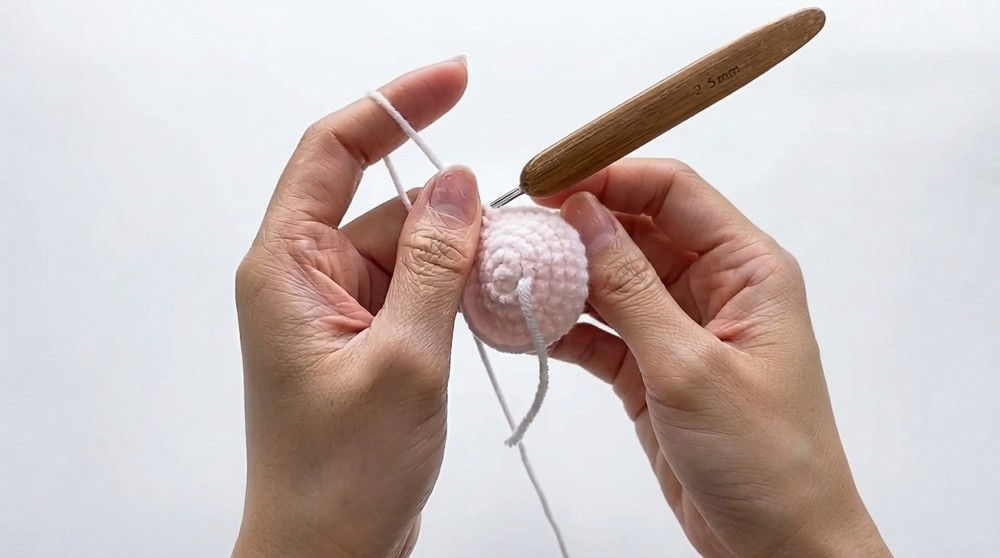 🐷 Crochet Cute Pig With A Knife Step by Step Tutorial