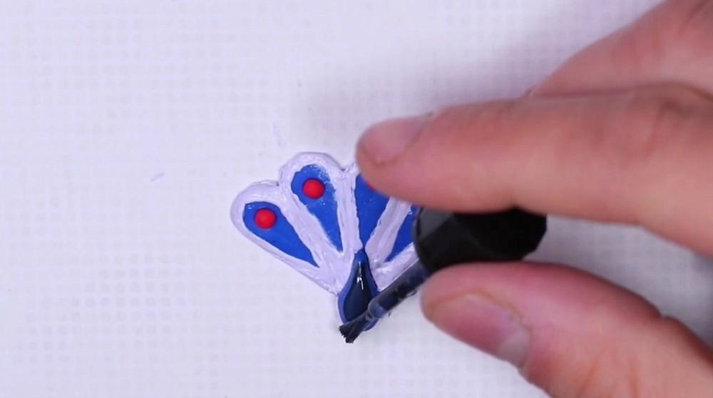 How to Make the Peacock Miraculous (7)